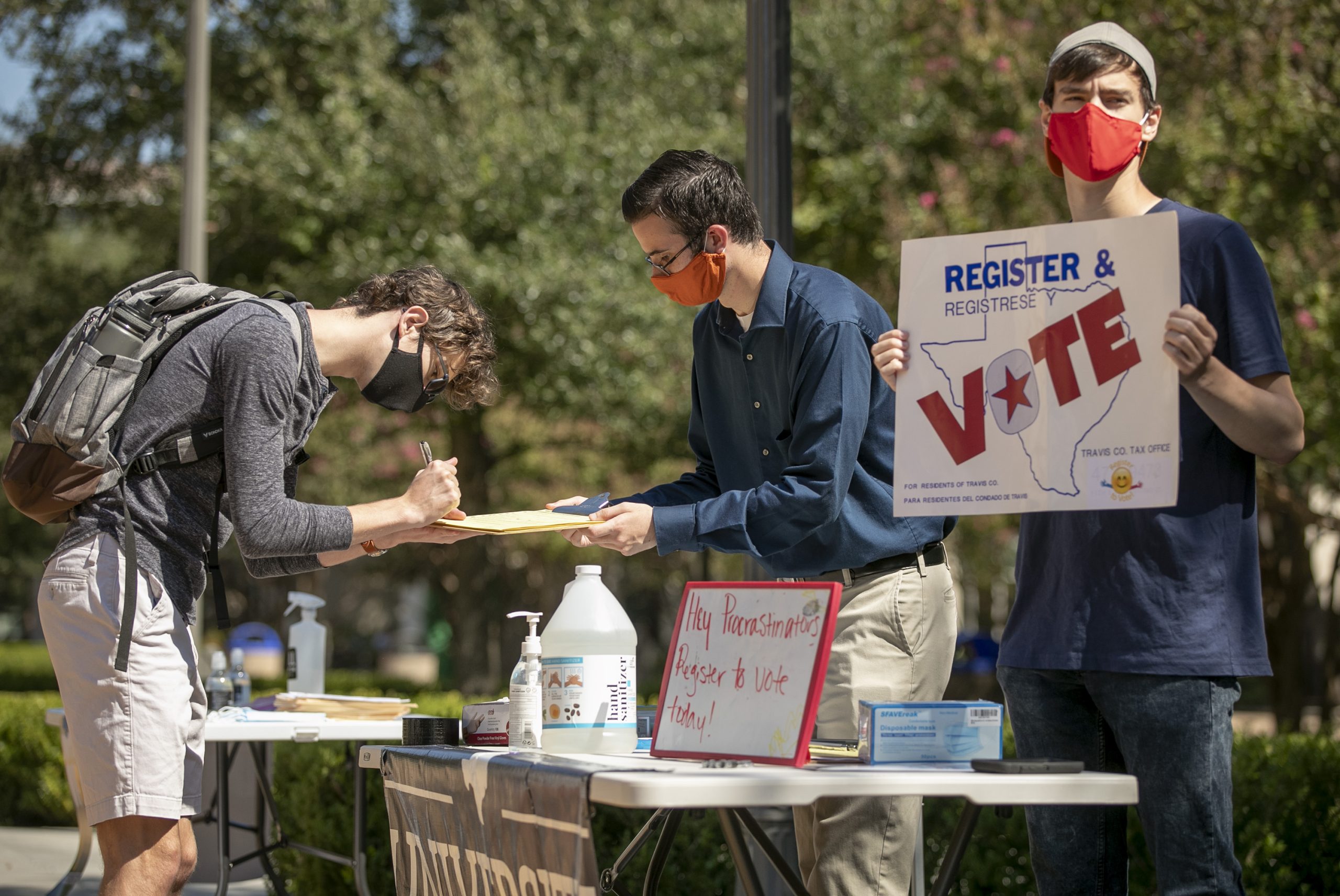 Deputy voter registrars in Austin, Texas (file photo)