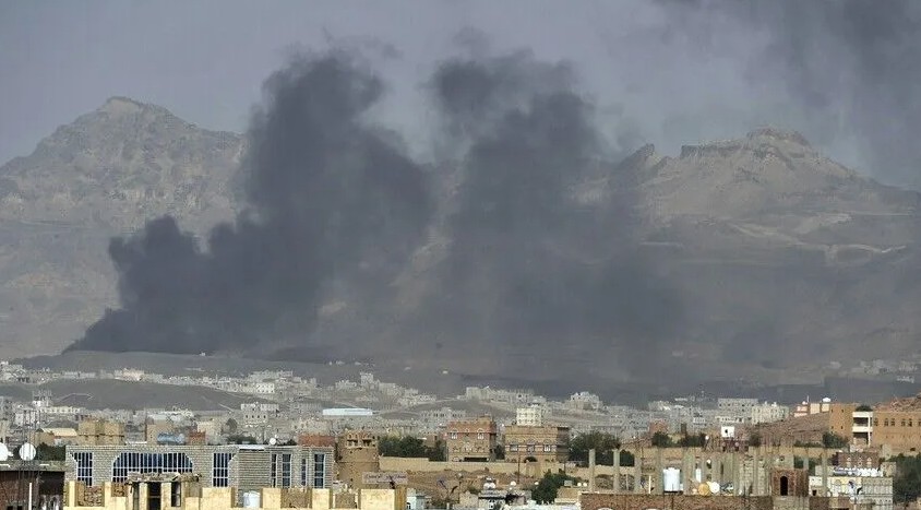 File photo: Taiz, Yemen, where fighting has cut off the city